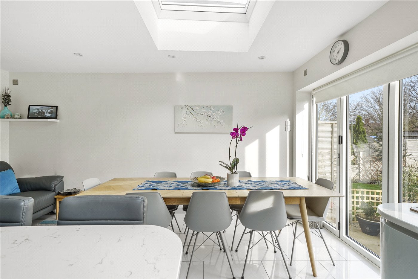 Kitchen/Reception